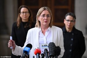 Victoria Premier Jacinta Allan moves to create a legal right to work from home under landmark new laws