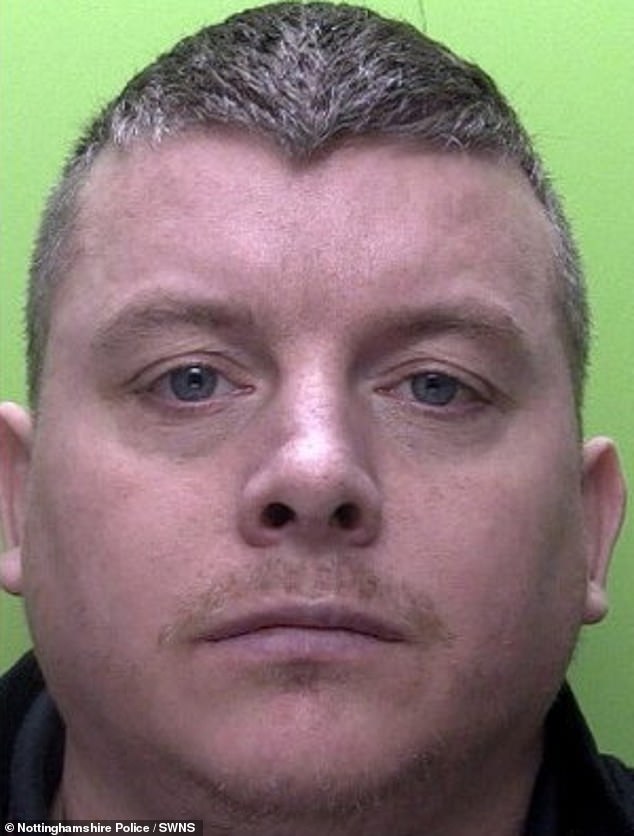 Moment cowboy traders are caught fleecing frail woman, 83, out of £18,000 by posing as workmen to fix her roof