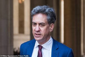 Keir Starmer is braced for Ed Miliband to resign NEXT WEEK as part of Cabinet coup if PM refuses to make way for Burnham coronation