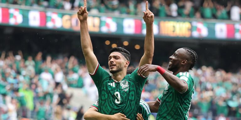 Mexico vs South Korea – World Cup Group A LIVE: Raul Jimenez leads the line again as co-hosts look to make it two wins from two