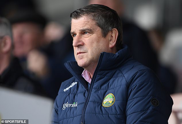 ‘There’s probably stuff in it that I don’t want to really know. That I don’t want to have to read,’ – Offaly hero Brian Duignan’s brutal honesty about his hurling legend father’s  memoir in this compelling father/son interview