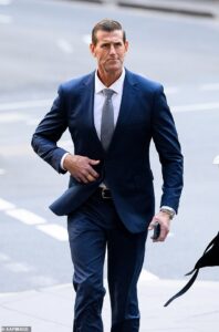 Ben Roberts-Smith withdraws from Australian War Memorial opening where he was due to rub shoulders with Pauline Hanson and Anthony Albanese