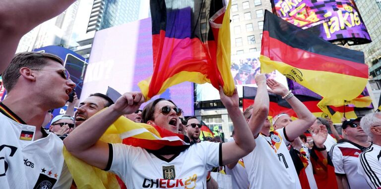 Ecuador vs Germany – World Cup Group E LIVE: Julian Nagelsmann’s side look to make it three wins from three