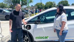 High gas prices boost interest in EV-sharing project » Yale Climate Connections