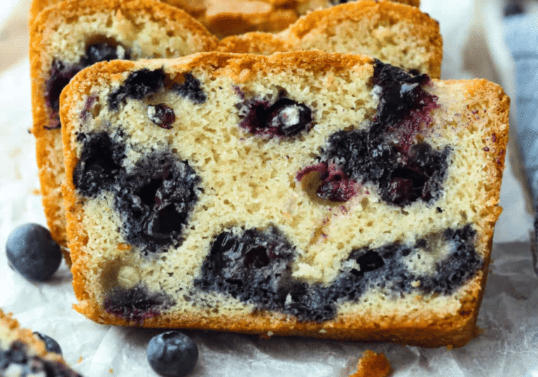 5 Ingredient Blueberry Bread | The Recipe Critic