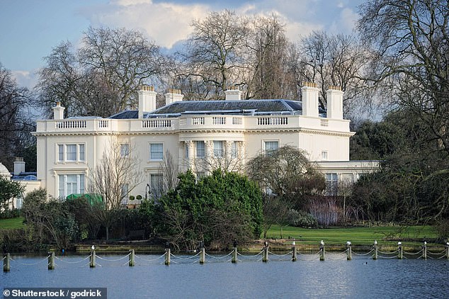 Son of ‘Donald of Dubai’ buys £190m Regent’s Park mansion: Emirati billionaire set to be new owner of ‘mini-Buckingham Palace’ in one of London’s priciest ever house sales