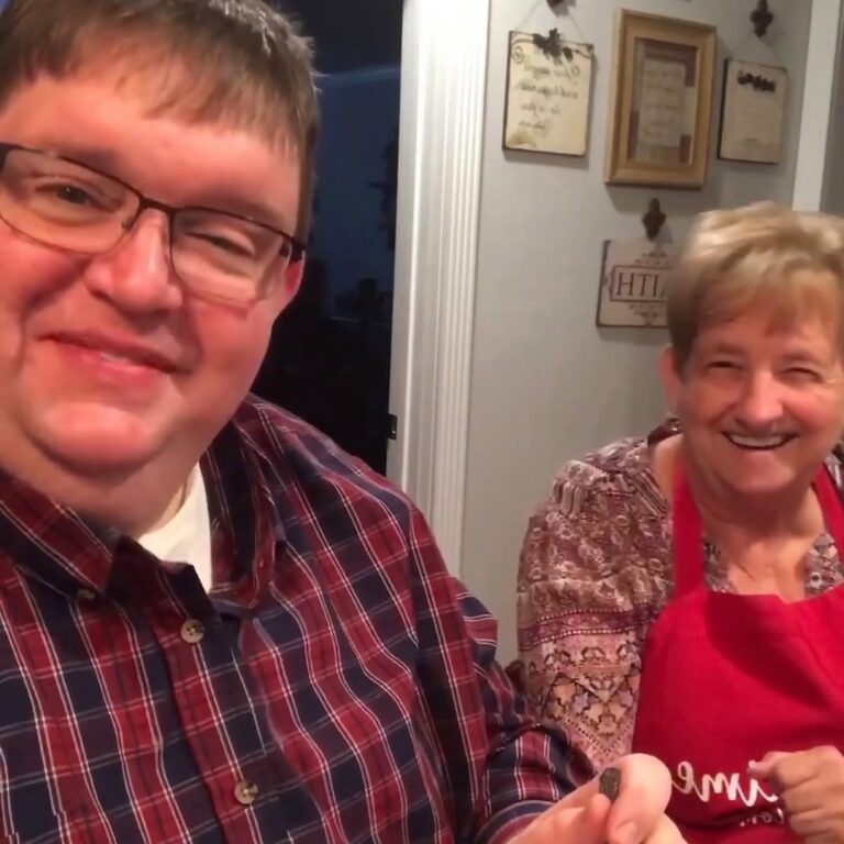Coffee Time With John and Momma’s John Davis Dead at 55