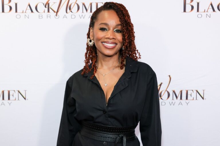 Tony-Award Winner Anika Noni Rose Reflects on Being Told She Wasn’t ‘Ready for Broadway’ Right Before Her Theater Career Took Off