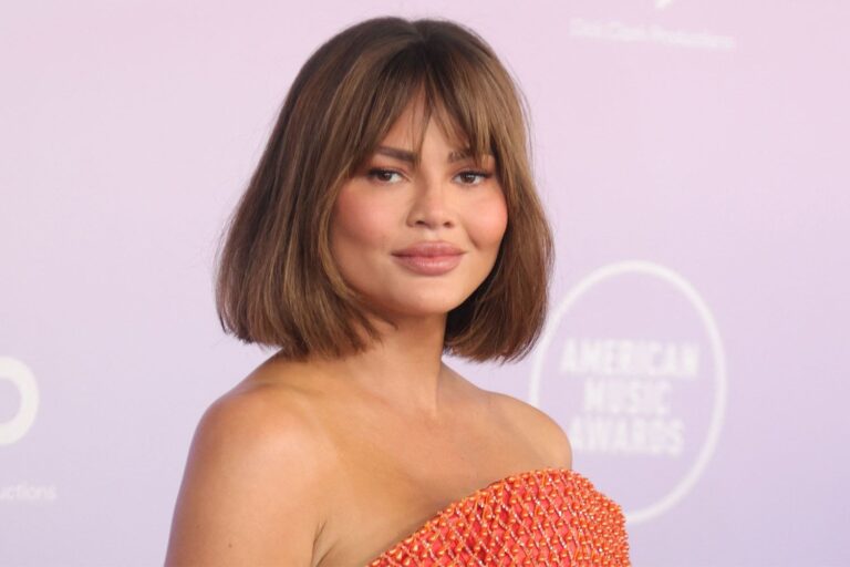 Chrissy Teigen Defends Newly Posted Photos That Show Her Nipple, Says She Doesn't Think They Are ‘Risqué’