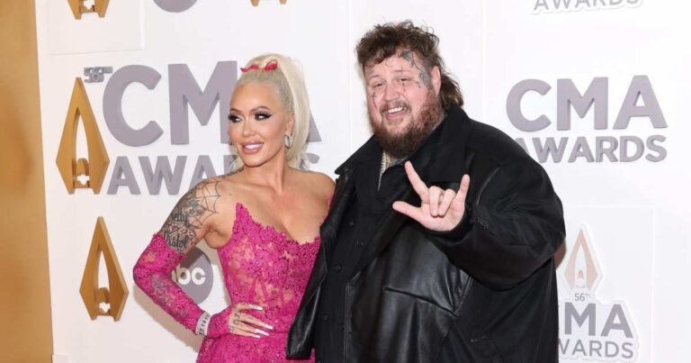 Bunnie Xo Sings Jelly Roll Song Amid Their Divorce News