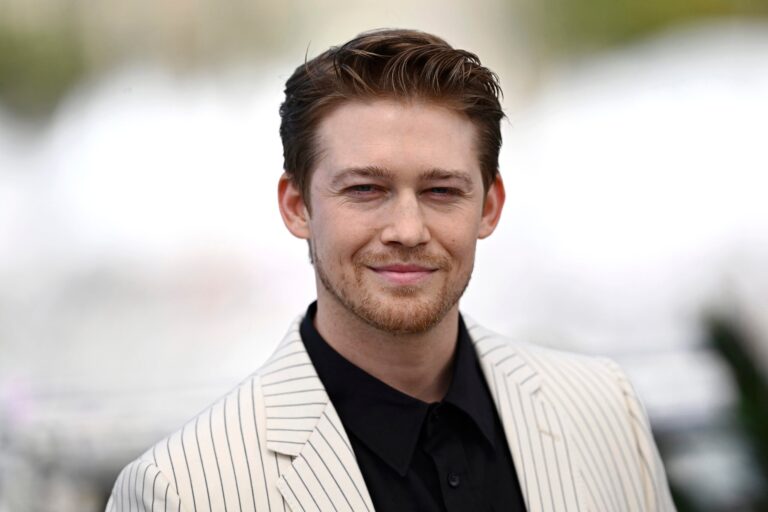Joe Alwyn, Taylor Swift’s Ex, Dating ‘Love Story’ Star Sarah Pidgeon