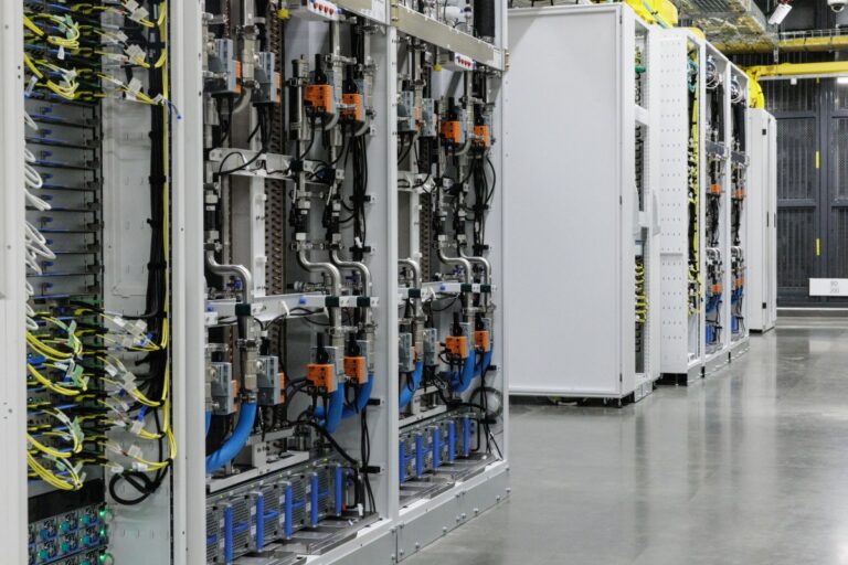 Netris raises $15M Series A from a16z to help AI neoclouds go live faster