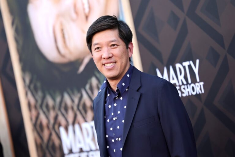 Netflix Film Chief Says Streamer Won’t Work With Theatrical Directors
