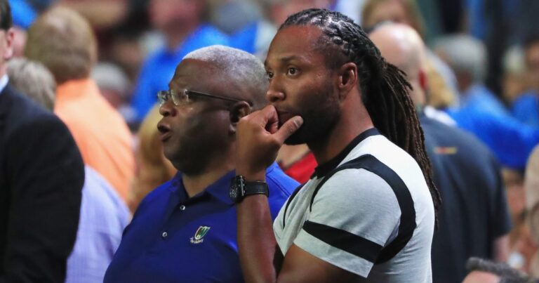 Larry Fitzgerald Writes Emotional Letter After Father’s Death