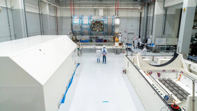 NASA’s canceled Artemis hardware contracts reached $5.9 billion, audit finds