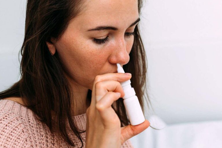 Fluctuating oestrogen levels may alter how drugs enter women’s brains