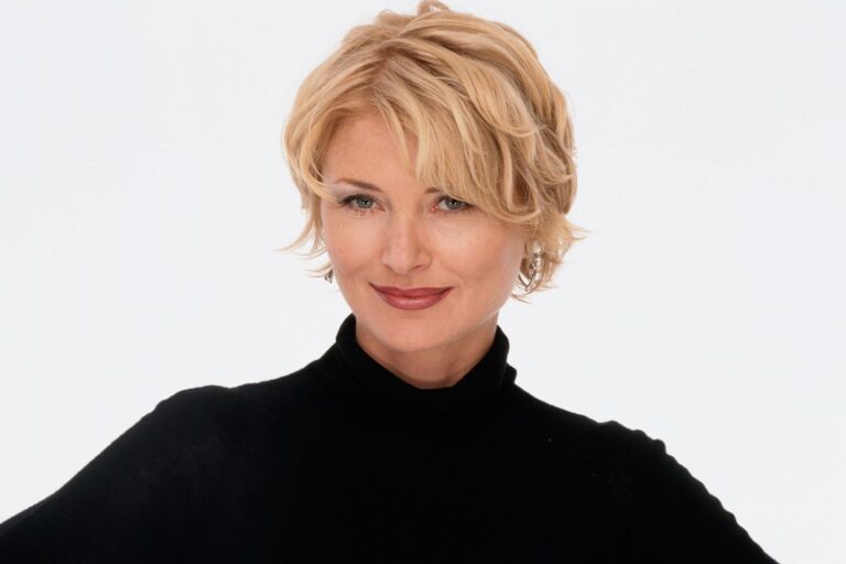 Beth Broderick Recalls the Most 'Outrageous’ Scenes from “Sabrina the Teenage Witch: ”'We Did a Lot of Crazy Stuff'“ ”(Exclusive)