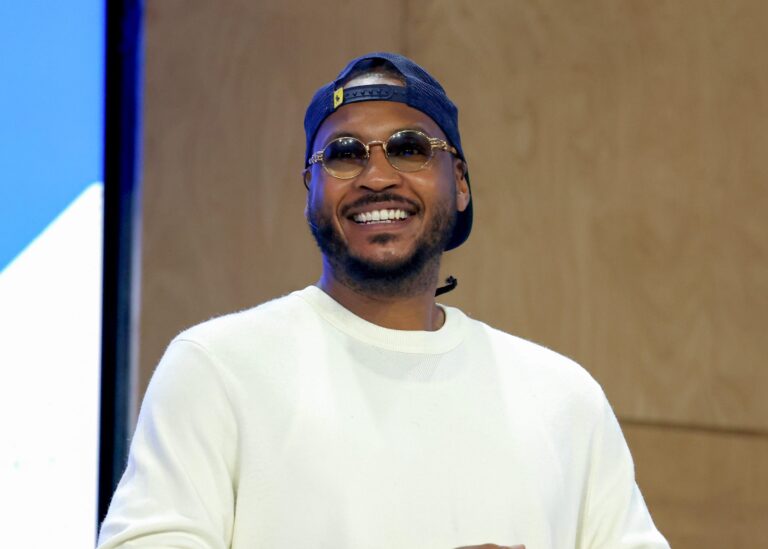 Carmelo Anthony & Racquel Smith Spark Dating Rumors (VIDEO)