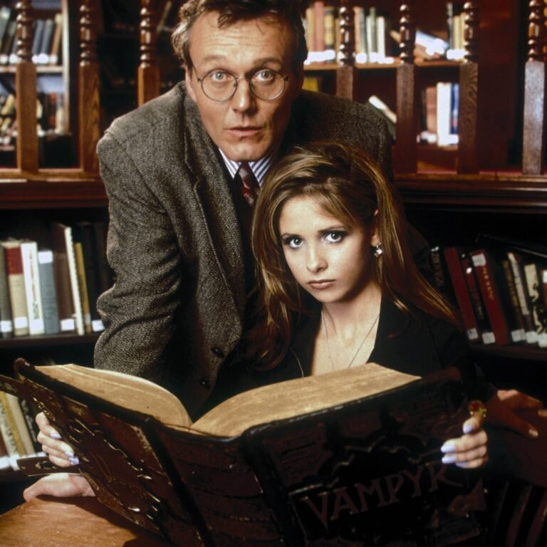 Sarah Michelle Gellar Pays Tribute Buffy Costar