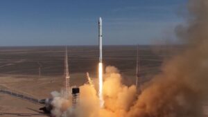 China launches debut mission of Falcon 9-like rocket with no advance notice (video)