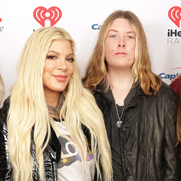 Tori Spelling, Dean McDermott’s Son Liam Rocks Pink Hair in Prom Photos