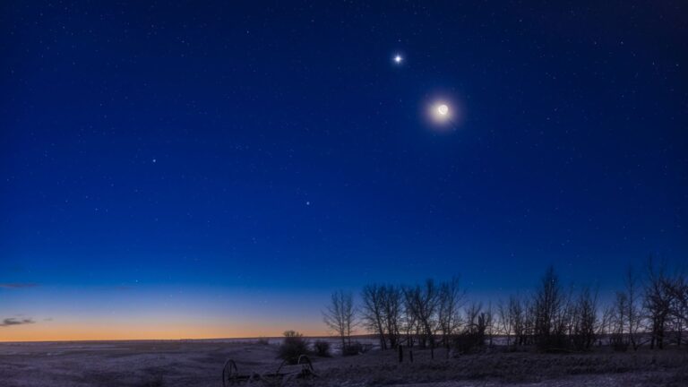 Don’t miss the moon lead a dazzling mini ‘planet parade’ on June 17