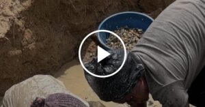How Ebola Spreads Through Gold Mining
