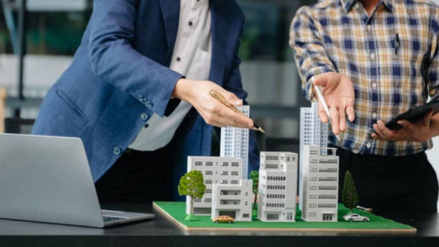 Real estate stocks gain as rotation out of tech continues