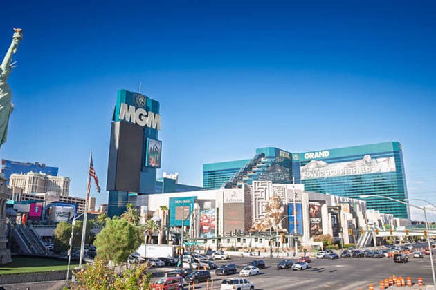 MGM Resorts gains on report Barry Diller to make $18B bid (MGM:NYSE)