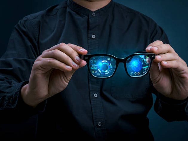 Snap's pricey SPECS enter the crowded AR field