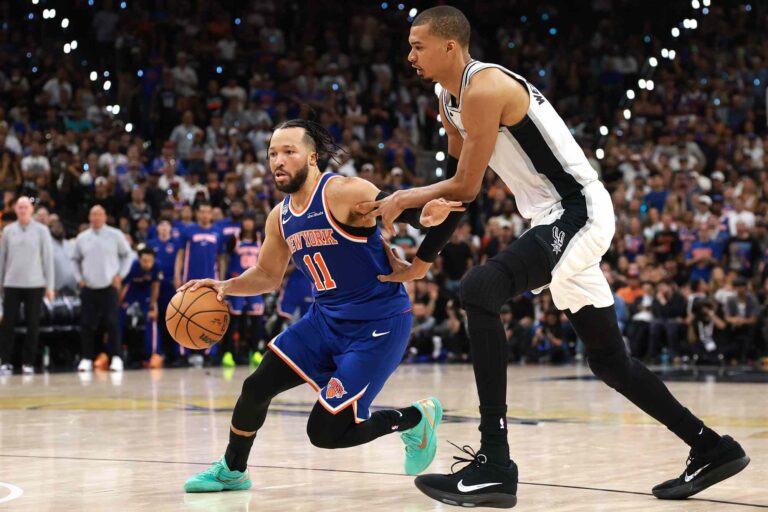Knicks Defeat Spurs in Thrilling NBA Finals Finish to Clinch First Championship in 53 Years
