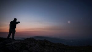 Don’t miss this beautiful 3-planet parade after sunset on June 12 — it won’t last long