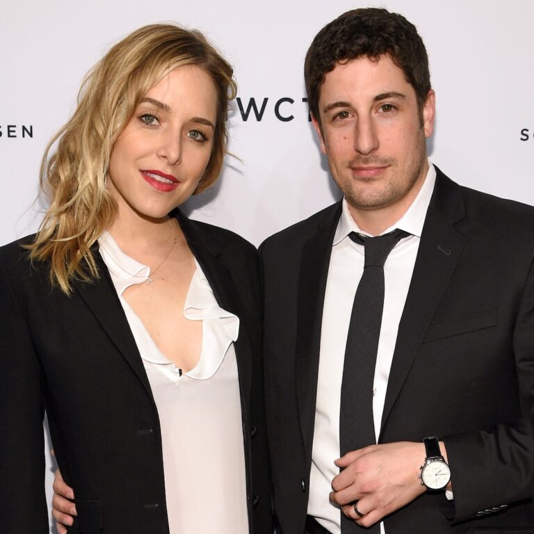 Jenny Mollen Defends Photo With Son Sid, 12, After Jason Biggs Split