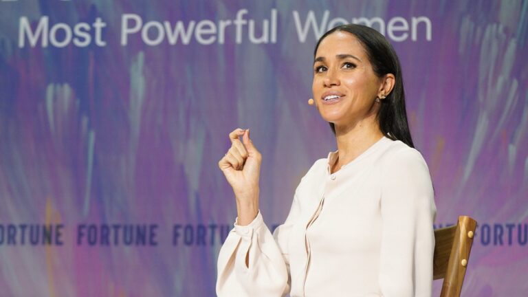 Meghan Markle Skewered for ‘Vulgar’ Visit to Diana’s Grave