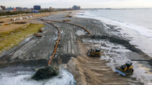 Climate change causes the ocean’s waters to expand » Yale Climate Connections