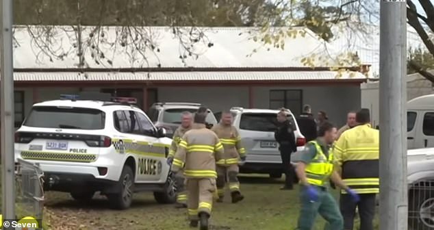 Man dead and three others rushed to hospital after suspected carbon monoxide poisoning at a Mount Gambier home