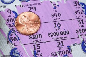 Woman wins $4MILLION in lottery the same month she was getting divorced… now her ex-husband wants a share