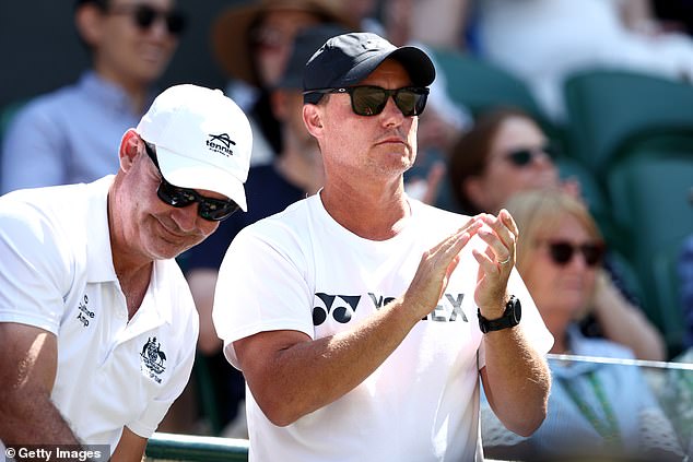 Aussie tennis legend Lleyton Hewitt watches on as his son suffers Wimbledon heartbreak