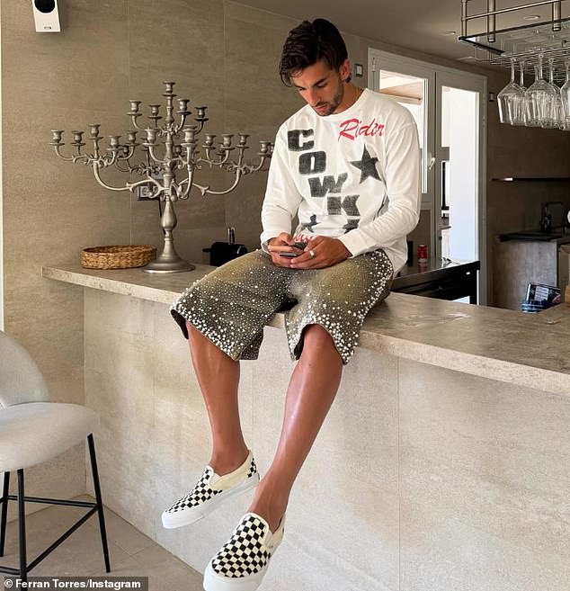 World Cup semi-final star SPLITS from glamorous influencer girlfriend – and could sign for his ex-partner’s father’s team!