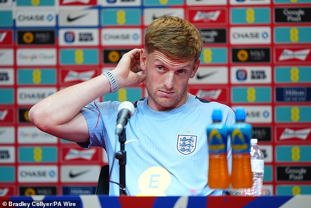 Jordan Pickford urges England fans to forget Argentina history ahead of blockbuster World Cup semi-final – after Lionel Messi and Co sang that they will beat the Three Lions ‘for the Falklands’ in dressing room chant