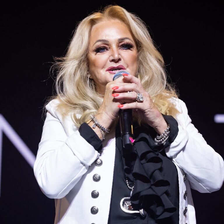 “Total Eclipse of the Heart” Singer Bonnie Tyler Dead at 75