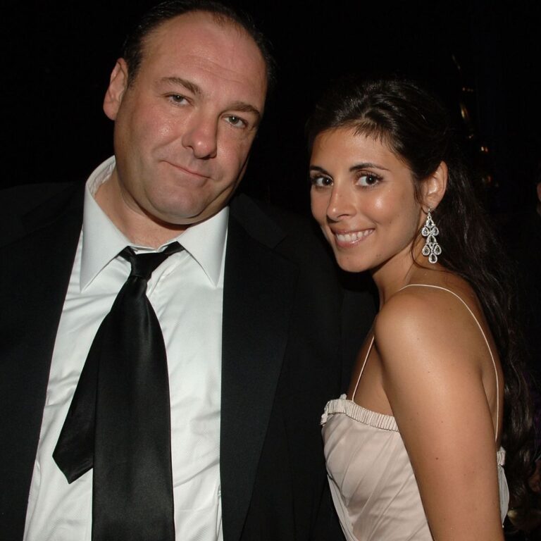 Jamie-Lynn Sigler Shares James Gandolfini’s Reaction to Her MS Diagnosis