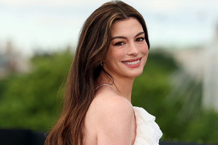 Anne Hathaway ‘Quit’ Knocked Up Over Birth Scene, Seth Rogen Says