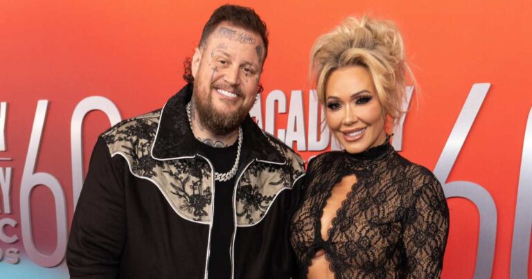 Why Bunnie Xo Pulled Her Podcast About Jelly Roll Split