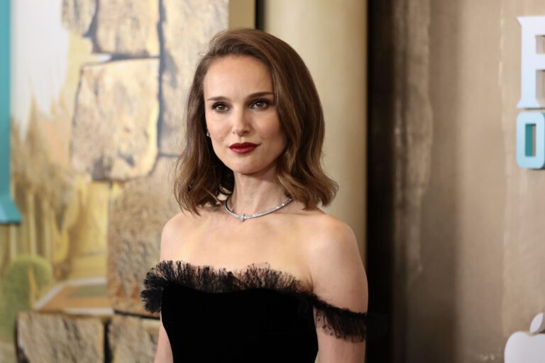 Natalie Portman Feels ‘Betrayed’ Scathing New Book Allegedly Based on Her Life: Report