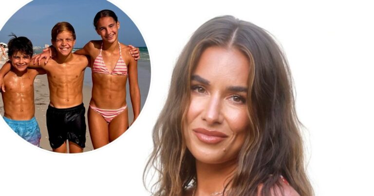 Jessie James Decker’s Kids Flaunt Their Abs at the Beach