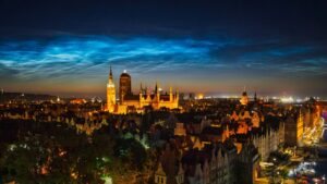 These rare glowing ‘space clouds’ are summer’s best-kept skywatching secret