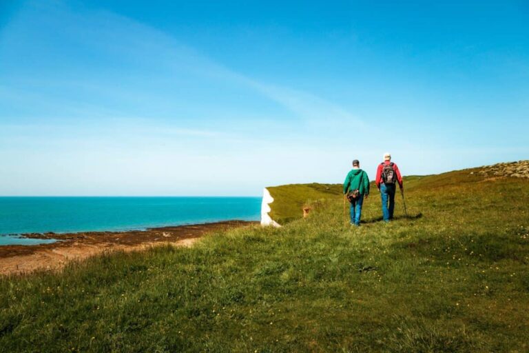 How to aim for a £25,475 passive income by investing a £20k ISA in high-yielding UK shares
