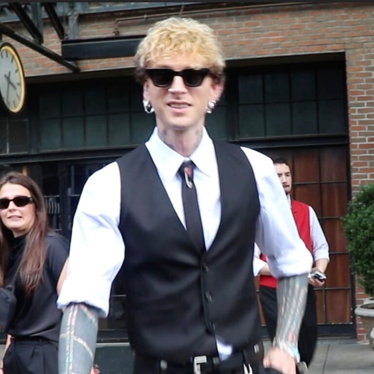 MGK Hits Up MSG Ceremony Like a Bang
