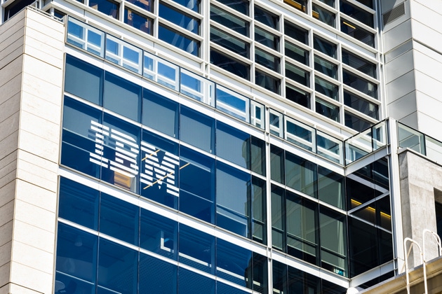 IBM’s historic sell-off isn’t enough to make the stock a buy, Cramer says